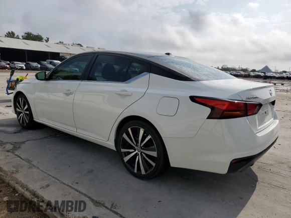 2019 Nissan Altima 2.5 SR with VIN 1N4BL4CV5KC153060, listed as a Copart auction lot 54013435 with 84,741 mi miles and Salvage Title. Bid and sale history available at carsss.com. Image 2.