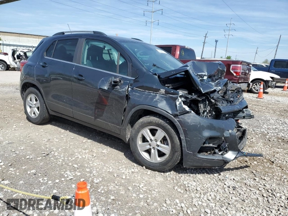 2020 Chevrolet Trax LT with VIN 3GNCJLSB7LL181610, listed as a Copart auction lot 53856625 with 0 mi miles and Salvage Title. Bid and sale history available at carsss.com. Image 4.
