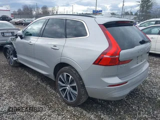 2022 Volvo XC60 Momentum with VIN YV4L12RK2N1972823, listed as a IAAI auction lot 41110804 with 46,380 mi miles. Bid and sale history available at carsss.com. Image 3.