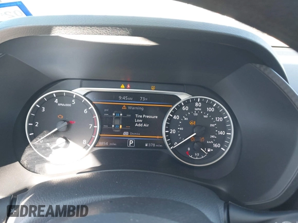 2025 Nissan Sentra SV with VIN 3N1AB8CV3SY304407, listed as a IAAI auction lot 42218704 with 8,854 mi miles and . Bid and sale history available at DreamBid. Image 7.