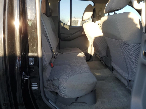2015 Nissan Frontier SV with VIN 1N6AD0ER8FN756040, listed as a Copart auction lot 75401104 with 102,231 mi miles and Salvage Title. Bid and sale history available at carsss.com. Image 6.