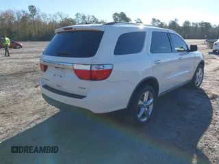 2011 Dodge Durango Citadel with VIN 1D4RE5GG9BC695866, listed as a IAAI auction lot 41231696 with 178,925 mi miles. Bid and sale history available at carsss.com. Image 4.