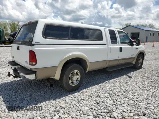 2004 Ford F-250 XL z VIN 1FTNX20P24EA26599, wystawiony jako Copart lot #56707985 z przebiegiem 165 292 mil mil oraz Szkoda całkowita • Salvage title. Historia ofert i sprzedaży dostępna na DreamBid. Obrazek 3.