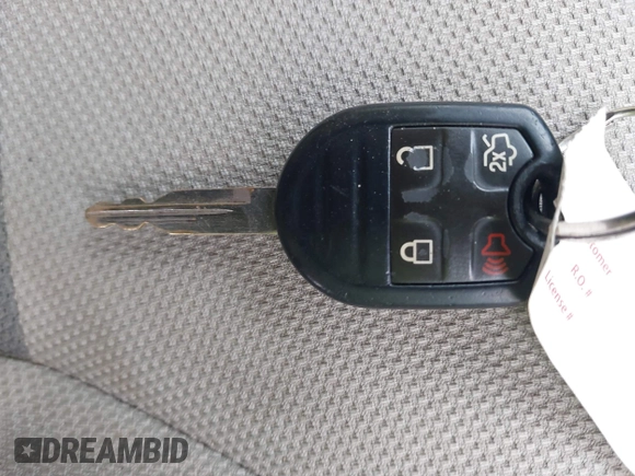 2008 Ford Escape XLT with VIN 1FMCU93138KD90369, listed as a IAAI auction lot 42430073 with Not provided miles and . Bid and sale history available at DreamBid. Image 11.