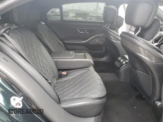 2021 Mercedes-Benz S 580 with VIN W1K6G7GB6MA042104, listed as a Copart auction lot 49778905 with 13,535 mi miles and Salvage Title. Bid and sale history available at DreamBid. Image 10.
