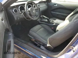2008 Ford Mustang Deluxe with VIN 1ZVHT80N385149096, listed as a Copart auction lot 44723095 with 152,177 mi miles and Salvage Title. Bid and sale history available at DreamBid. Image 8.