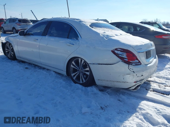 2016 Mercedes-Benz S 550 z VIN WDDUG8FB3GA217511, wystawiony jako IAAI lot #41329788 z przebiegiem 112 210 mil mil oraz . Historia ofert i sprzedaży dostępna na DreamBid. Obrazek 3.