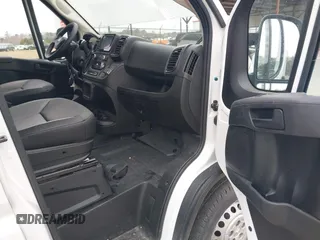 2024 Ram ProMaster Cargo Tradesman with VIN 3C6LRVDG7RE132224, listed as a IAAI auction lot 41711911 with 22,973 mi miles and . Bid and sale history available at DreamBid. Image 5.