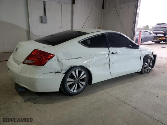 2011 Honda Accord Cpe EX with VIN 1HGCS1B7XBA015143, listed as a Copart auction lot 86163484 with 144,196 mi miles and Salvage Title. Bid and sale history available at carsss.com. Image 3.