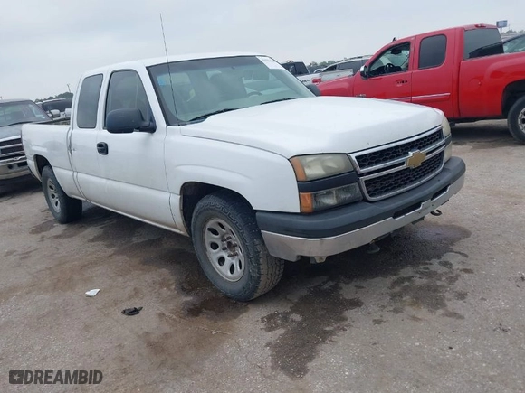 2006 Chevrolet Silverado 1500 LT1 with VIN 1GCEC19Z76Z275194, listed as a IAAI auction lot 41926268 with 257,647 mi miles. Bid and sale history available at carsss.com. Image 1.