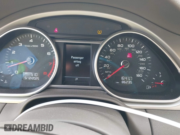 2015 Audi Q7 S line Prestige с VIN WA1DGAFE9FD026968, выставлен на аукционе IAAI как лот 42235342 с пробегом 86 235 миль миль и . История ставок и продаж доступна на DreamBid. Изображение 15.