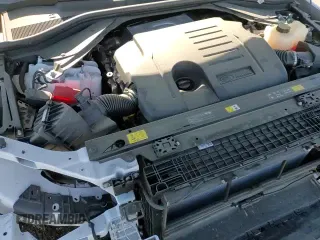 2025 Land Rover Range Rover Sport SE with VIN SAL1P9EU0SA433579, listed as a Copart auction lot 62586065 with 2,411 mi miles and Salvage title. Bid and sale history available at DreamBid. Image 17.