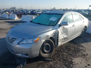 2007 Toyota Camry CE with VIN 4T1BE46K07U089125, listed as a IAAI auction lot 41622654 with 188,300 mi miles. Bid and sale history available at carsss.com. Image 2.
