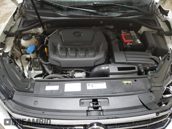 2018 Volkswagen Passat SEL Premium z VIN 1VWCA7A33JC017304, wystawiony jako Copart lot #86557824 z przebiegiem 74 001 mil mil oraz Szkoda całkowita • Salvage title. Historia ofert i sprzedaży dostępna na DreamBid. Obrazek 11.