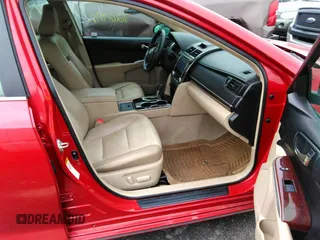 2013 Toyota Camry L z VIN 4T4BF1FK0DR333305, wystawiony jako IAAI lot #32257727 z przebiegiem 126 976 mil mil oraz . Historia ofert i sprzedaży dostępna na DreamBid. Obrazek 5.