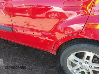 2010 Kia Soul + with VIN KNDJT2A28A7104493, listed as a IAAI auction lot 42023796 with 124,582 mi miles. Bid and sale history available at carsss.com. Image 6.