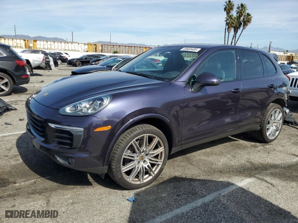 2018 Porsche Cayenne with VIN WP1AA2A24JKA06465, listed as a Copart auction lot 45669485 with 44,302 mi miles and Salvage Title. Bid and sale history available at carsss.com. Image 1.