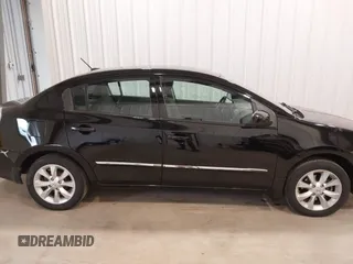 2010 Nissan Sentra S with VIN 3N1AB6AP8AL718836, listed as a IAAI auction lot 42033317 with 118,279 mi miles and . Bid and sale history available at carsss.com. Image 13.