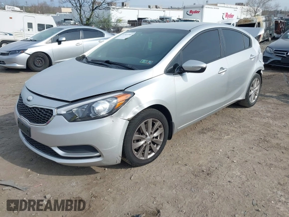 2014 Kia Forte LX with VIN KNAFX4A61E5081257, listed as a IAAI auction lot 42011042 with Not Provided miles and . Bid and sale history available at carsss.com. Image 2.