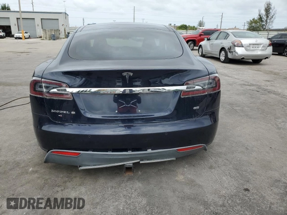 2014 Tesla Model S 60 with VIN 5YJSA1H16EFP51363, listed as a Copart auction lot 59960075 with 106,338 mi miles and Clean title. Bid and sale history available at DreamBid. Image 6.