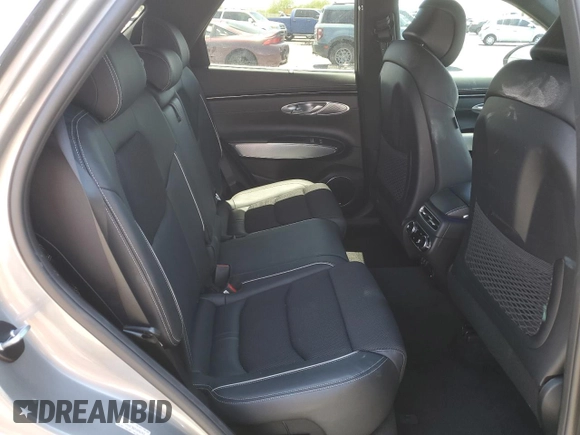 2023 Genesis GV70 2.5T with VIN KMUMADTB6PU096459, listed as a Copart auction lot 60824135 with 29,743 mi miles and Salvage title. Bid and sale history available at DreamBid. Image 11.