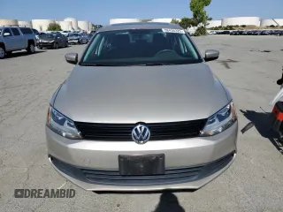 2012 Volkswagen Jetta SE с VIN 3VWDP7AJ0CM456267, выставлен на аукционе Copart как лот 58436325 с пробегом 102 948 миль миль и Списание • Salvage title. История ставок и продаж доступна на DreamBid. Изображение 5.