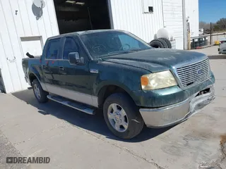 2007 Ford F-150 XLT with VIN 1FTRW12W17KC12904, listed as a IAAI auction lot 41523160 with 161,218 mi miles. Bid and sale history available at carsss.com. Image 1.