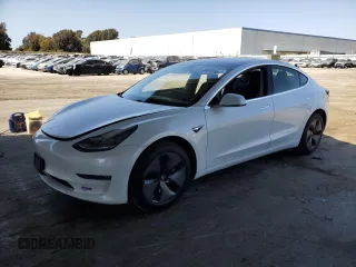 2018 Tesla Model 3 Long Range Battery z VIN 5YJ3E1EB0JF131172, wystawiony jako Copart lot #59878765 z przebiegiem 78 110 mil mil oraz Szkoda całkowita • Salvage title. Historia ofert i sprzedaży dostępna na DreamBid. Obrazek 1.