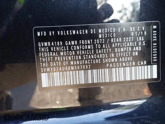 2019 Volkswagen Golf SportWagen S with VIN 3VWY57AU6KM507092, listed as a IAAI auction lot 41923298 with 65,900 mi miles. Bid and sale history available at carsss.com. Image 9.
