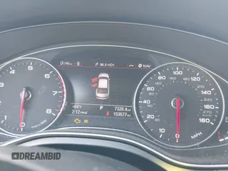 2015 Audi A6 Premium Plus z VIN WAUGFAFC8FN044809, wystawiony jako IAAI lot #41810102 z przebiegiem 153 577 mil mil oraz . Historia ofert i sprzedaży dostępna na DreamBid. Obrazek 7.