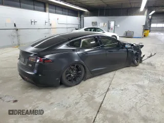 2022 Tesla Model S Plaid с VIN 5YJSA1E65NF487665, выставлен на аукционе Copart как лот 55261025 с пробегом Не указан миль и Списание • Salvage title. История ставок и продаж доступна на DreamBid. Изображение 3.