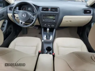 2012 Volkswagen Jetta SE с VIN 3VWDP7AJ0CM335092, выставлен на аукционе Copart как лот 61210775 с пробегом 129 731 миль миль и Чистый • Clean title. История ставок и продаж доступна на DreamBid. Изображение 8.