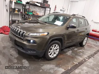 2015 Jeep Cherokee Sport with VIN 1C4PJMAB9FW595102, listed as a IAAI auction lot 41718244 with 95,059 mi miles. Bid and sale history available at carsss.com. Image 17.