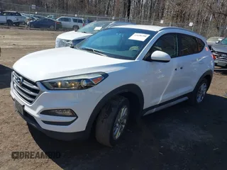 2017 Hyundai Tucson SE with VIN KM8J3CA40HU403622, listed as a IAAI auction lot 41698388 with 98,620 mi miles. Bid and sale history available at carsss.com. Image 17.