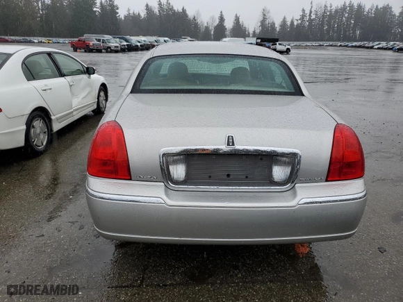 2009 Lincoln Town Car Signature Limited with VIN 2LNHM82V59X623350, listed as a Copart auction lot 46479035 with 123,485 mi miles and Salvage Title. Bid and sale history available at carsss.com. Image 6.