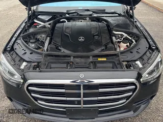 2022 Mercedes-Benz S-Class S 580 with VIN W1K6G7GB3NA129301, listed as a IAAI auction lot 41934575 with 94,735 mi miles. Bid and sale history available at carsss.com. Image 10.