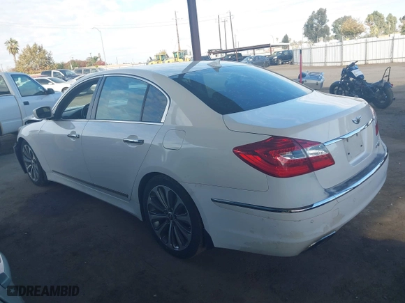 2014 Hyundai Genesis 5.0L R-Spec with VIN KMHGC4DH6EU264607, listed as a IAAI auction lot 40870852 with 175,404 mi miles. Bid and sale history available at carsss.com. Image 14.