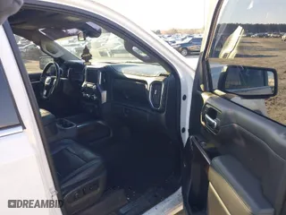 2020 GMC Sierra 1500 SLT with VIN 3GTU9DEL1LG114333, listed as a IAAI auction lot 41452715 with 178,876 mi miles. Bid and sale history available at carsss.com. Image 5.