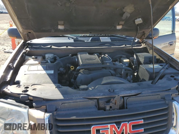 2002 GMC Envoy SLT with VIN 1GKDT13S922346832, listed as a Copart auction lot 48412145 with 209,866 mi miles and Salvage Title. Bid and sale history available at carsss.com. Image 12.