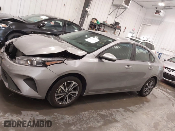 2023 Kia Forte LXS with VIN 3KPF24AD9PE599897, listed as a IAAI auction lot 41966013 with 45,823 mi miles and . Bid and sale history available at DreamBid. Image 15.