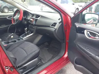 2017 Nissan Sentra SV z VIN 3N1AB7AP8HL653082, wystawiony jako IAAI lot #42535102 z przebiegiem 140 274 mil mil oraz . Historia ofert i sprzedaży dostępna na DreamBid. Obrazek 5.