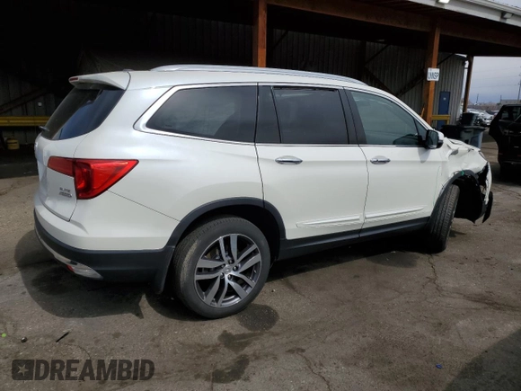 2017 Honda Pilot Elite with VIN 5FNYF6H09HB019359, listed as a Copart auction lot 49172175 with 25,167 mi miles and Salvage Title. Bid and sale history available at DreamBid. Image 3.