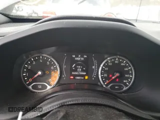 2018 Jeep Renegade Sport with VIN ZACCJBAB2JPG70389, listed as a Copart auction lot 45098815 with 126,241 mi miles and Salvage title. Bid and sale history available at DreamBid. Image 9.