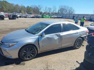 2017 Toyota Camry XLE with VIN 4T1BF1FK0HU451497, listed as a IAAI auction lot 41696611 with 104,523 mi miles. Bid and sale history available at carsss.com. Image 13.