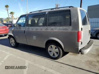1992 Chevrolet Astro with VIN 1GNDM19Z3NB219051, listed as a Copart auction lot 41997675 with 242,745 mi miles and Salvage Title. Bid and sale history available at carsss.com. Image 2.