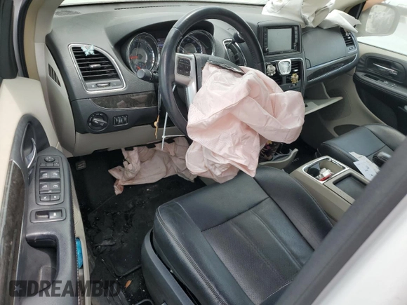 2014 Chrysler Town & Country Touring-L with VIN 2C4RC1CG1ER171074, listed as a Copart auction lot 51545655 with 82,040 mi miles and Salvage Title. Bid and sale history available at carsss.com. Image 8.