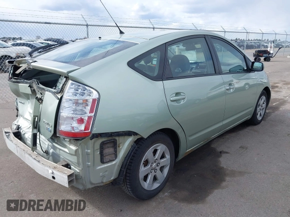2008 Toyota Prius with VIN JTDKB20U883304818, listed as a IAAI auction lot 41884464 with 152,568 mi miles. Bid and sale history available at carsss.com. Image 4.
