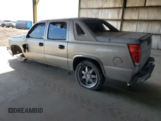 2003 Chevrolet Avalanche with VIN 3GNEC13T73G275459, listed as a Copart auction lot 71974314 with 248,550 mi miles and Salvage Title. Bid and sale history available at carsss.com. Image 2.