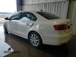 2013 Volkswagen Jetta SE z VIN 3VWDP7AJ2DM297138, wystawiony jako Copart lot #46864115 z przebiegiem Nie podano mil oraz Szkoda całkowita • Salvage title. Historia ofert i sprzedaży dostępna na DreamBid. Obrazek 2.