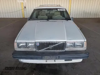 1986 Volvo 740 with VIN YV1FX8855G1054655, listed as a Copart auction lot 85474964 with 613,550 mi miles and Clean Title. Bid and sale history available at carsss.com. Image 5.